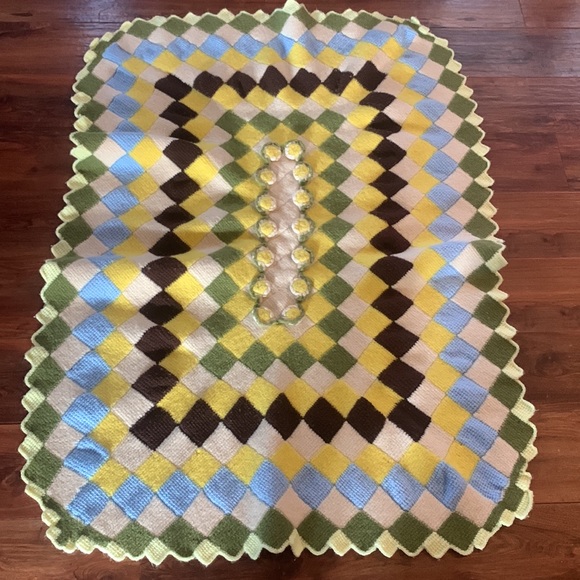 Hand made knitted blanket - Picture 4 of 6